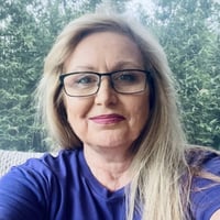 Odette Brohier - Chariot7 Hypnotherapy