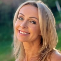 Ula Pakulska - Bliss & Glow Holistic