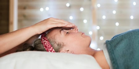 Reiki vs ThetaHealing®: Which Energy Therapy Is Right for You?